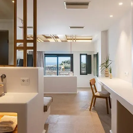 Is A Unique, Secluded Getaway ! Landhaus