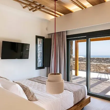 Is A Unique, Secluded Getaway ! *